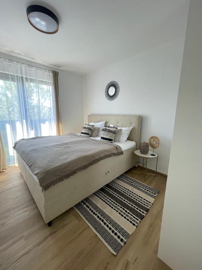 Boho Beach House Srima Bagian luar foto